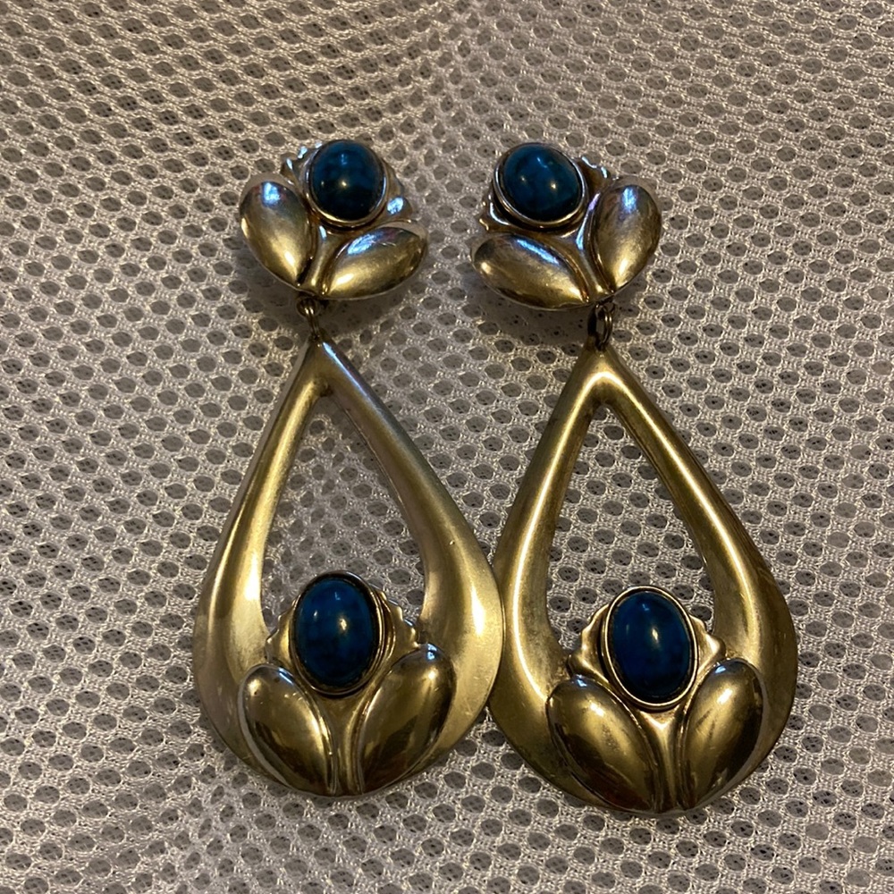 Vintage western style clip on earrings easily converted to pierced if you wish